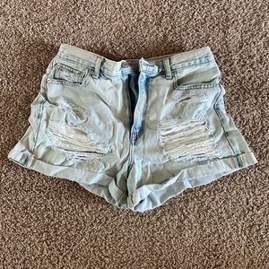 American Eagle Mom Short